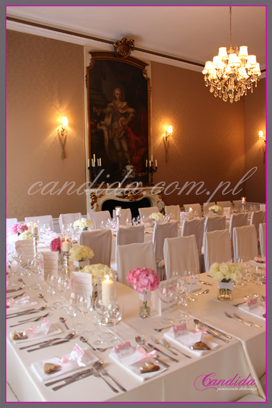 dekoracja sali weselne w restauracji Pod Gigantami