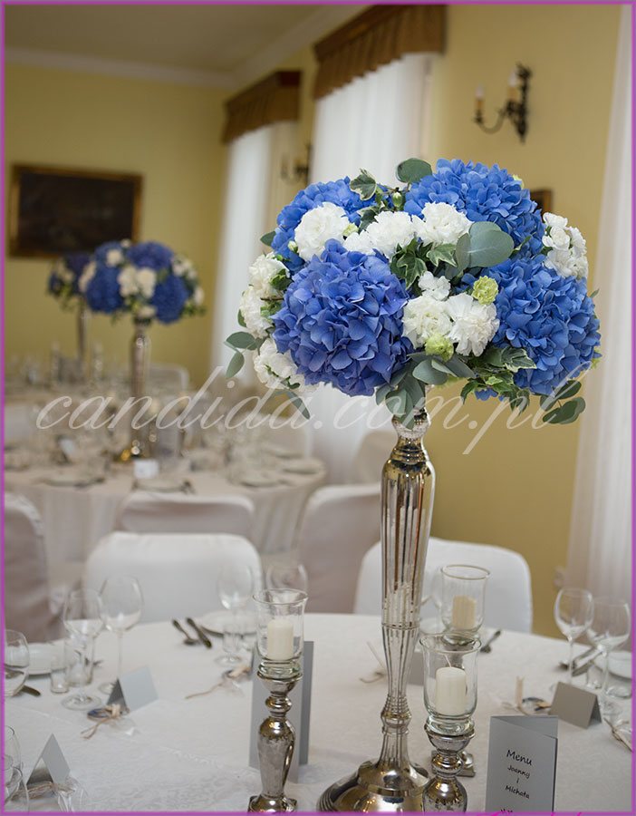 dekoracje sali i stołów weselnych, florystyka ślubna, dekoracje weselne wykonane w Dworze Radzin