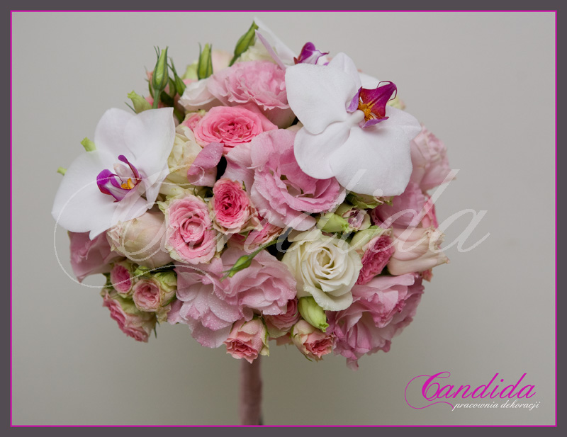 Wiązanka ślubna z różowych róż, różowej eustomy, storczyka phalenopsis, bukiet ślubny ze storczyków, eustomy i róż