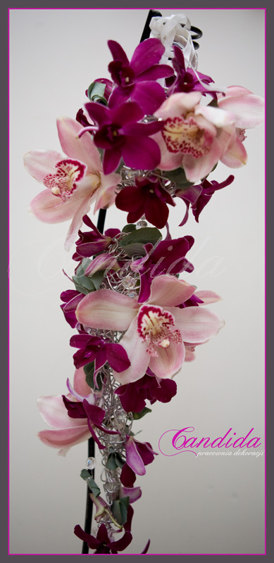 Wiązanka ślubna z różowych storczyków dendrobium, różowych storczyków cymbidium